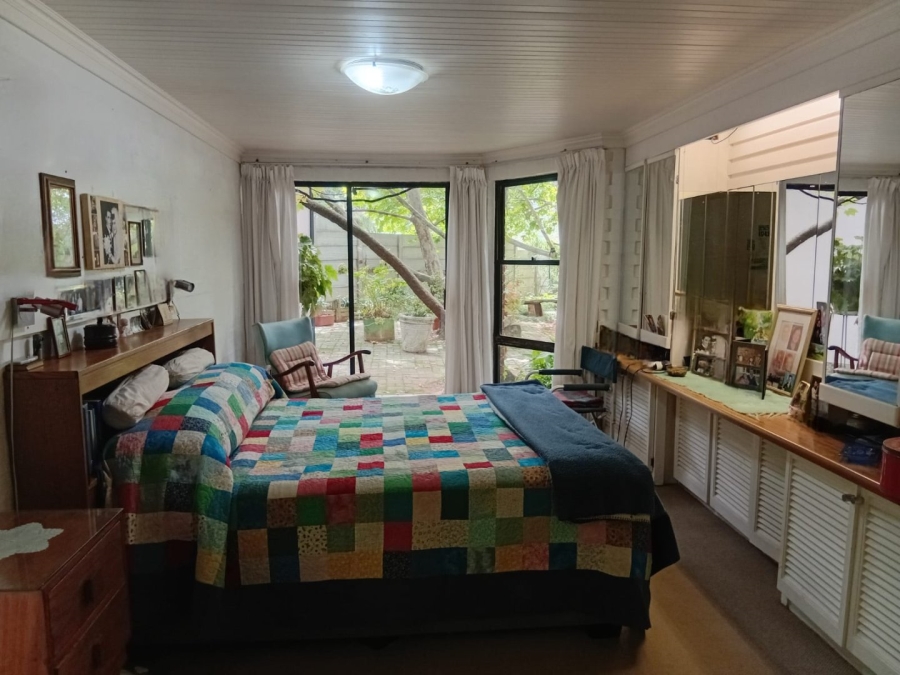 5 Bedroom Property for Sale in Clarens Free State